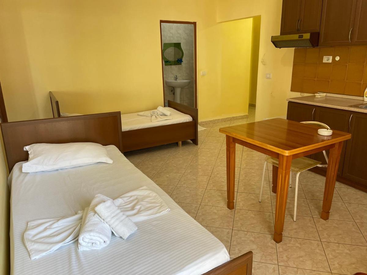 Sanremo Hotel Restorant Škalngur 외부 사진