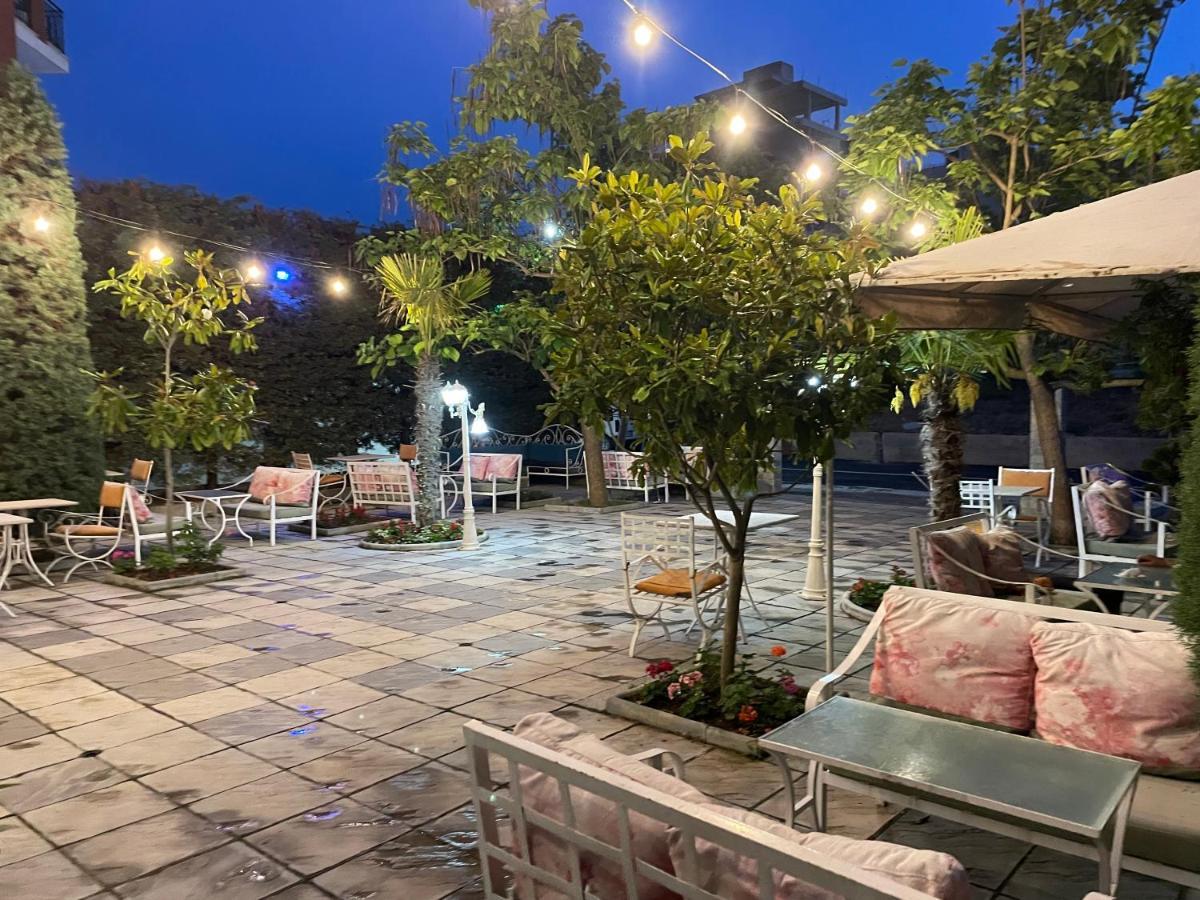 Sanremo Hotel Restorant Škalngur 외부 사진