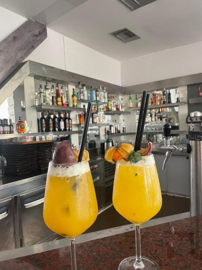 Sanremo Hotel Restorant Škalngur 외부 사진