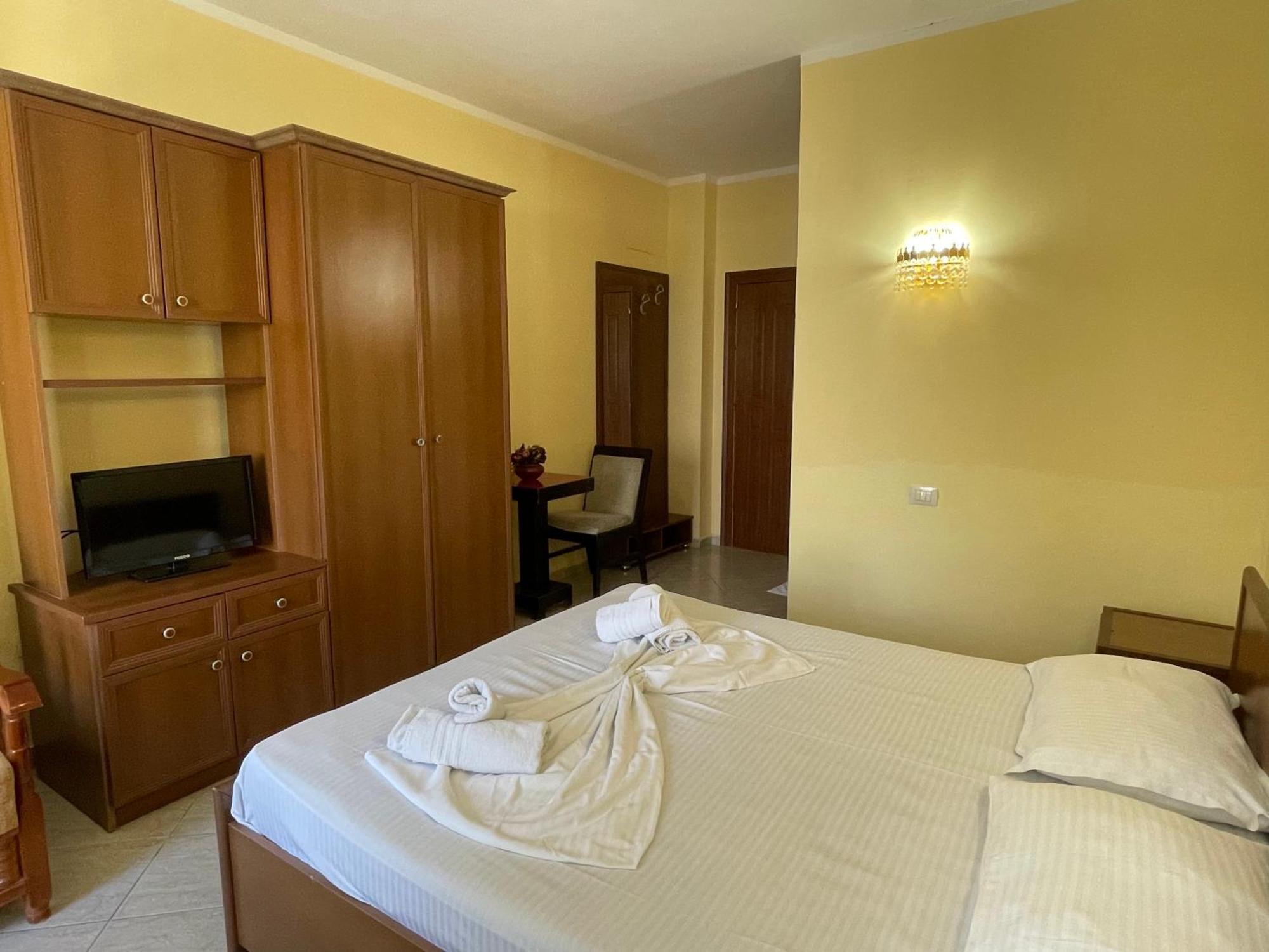 Sanremo Hotel Restorant Škalngur 외부 사진