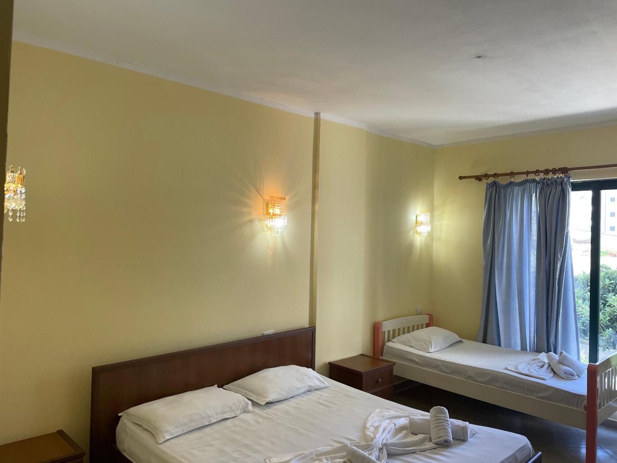 Sanremo Hotel Restorant Škalngur 외부 사진
