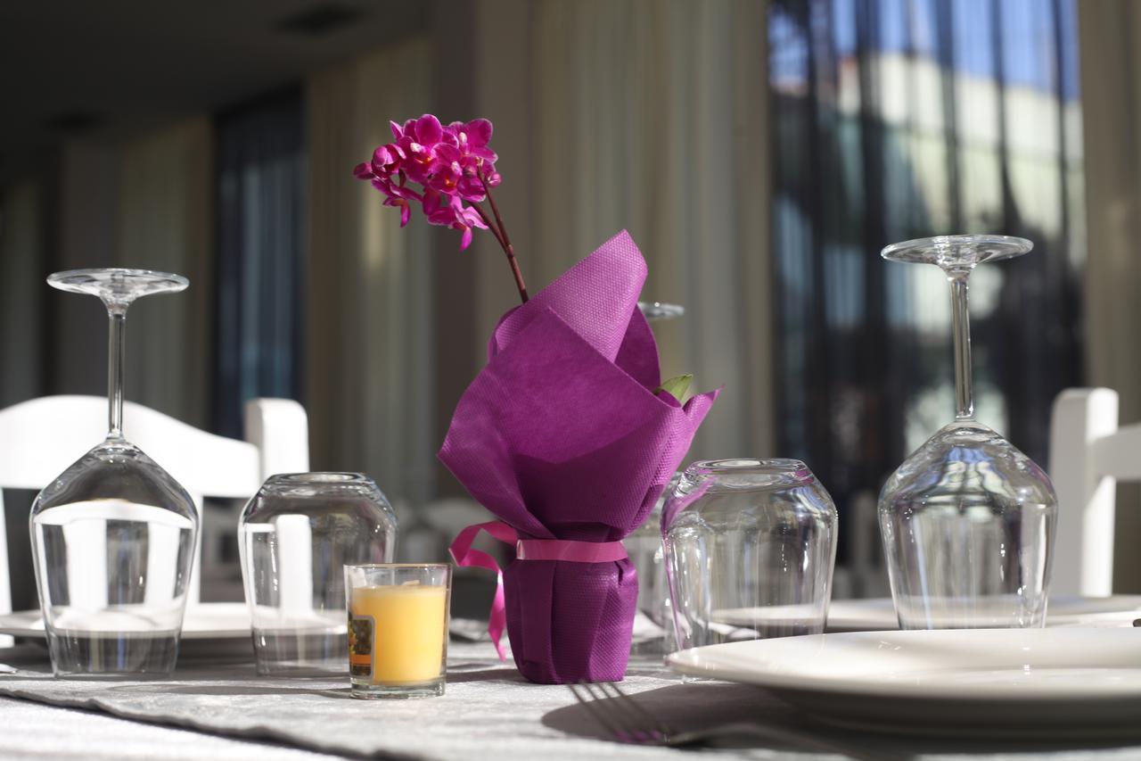 Sanremo Hotel Restorant Škalngur 외부 사진