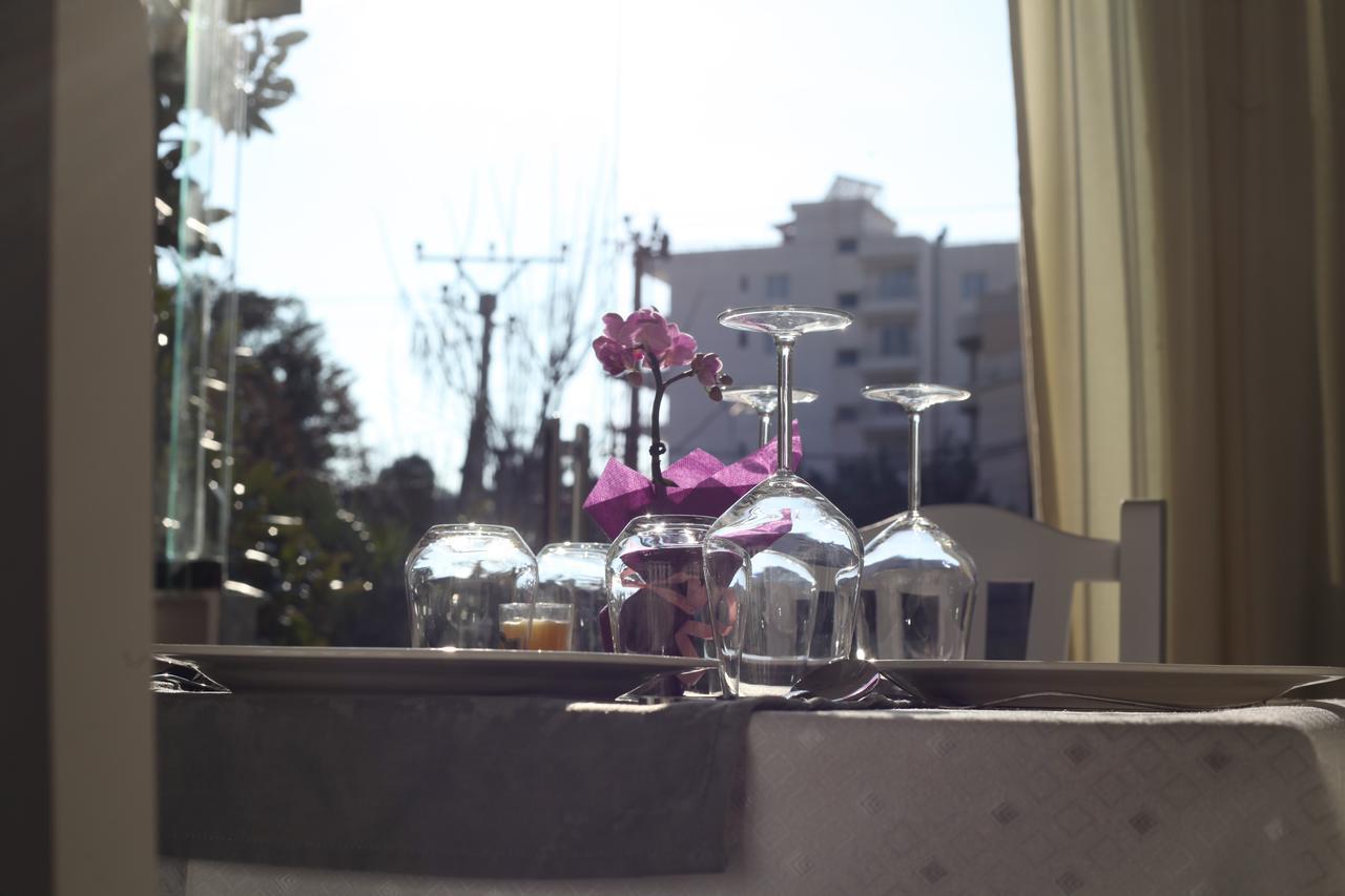 Sanremo Hotel Restorant Škalngur 외부 사진