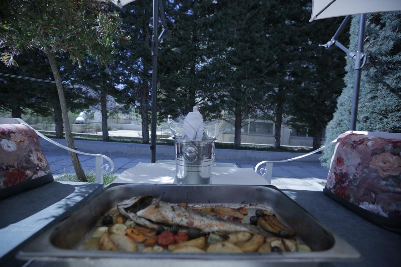 Sanremo Hotel Restorant Škalngur 외부 사진